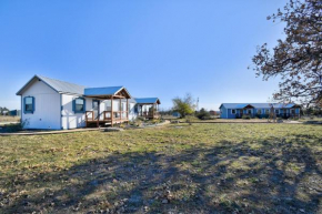 Holy Cow Cottage with Amazing Hill Country Views